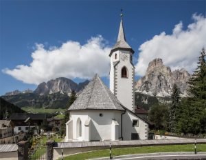 Chiesa di Santa Caterina corvara