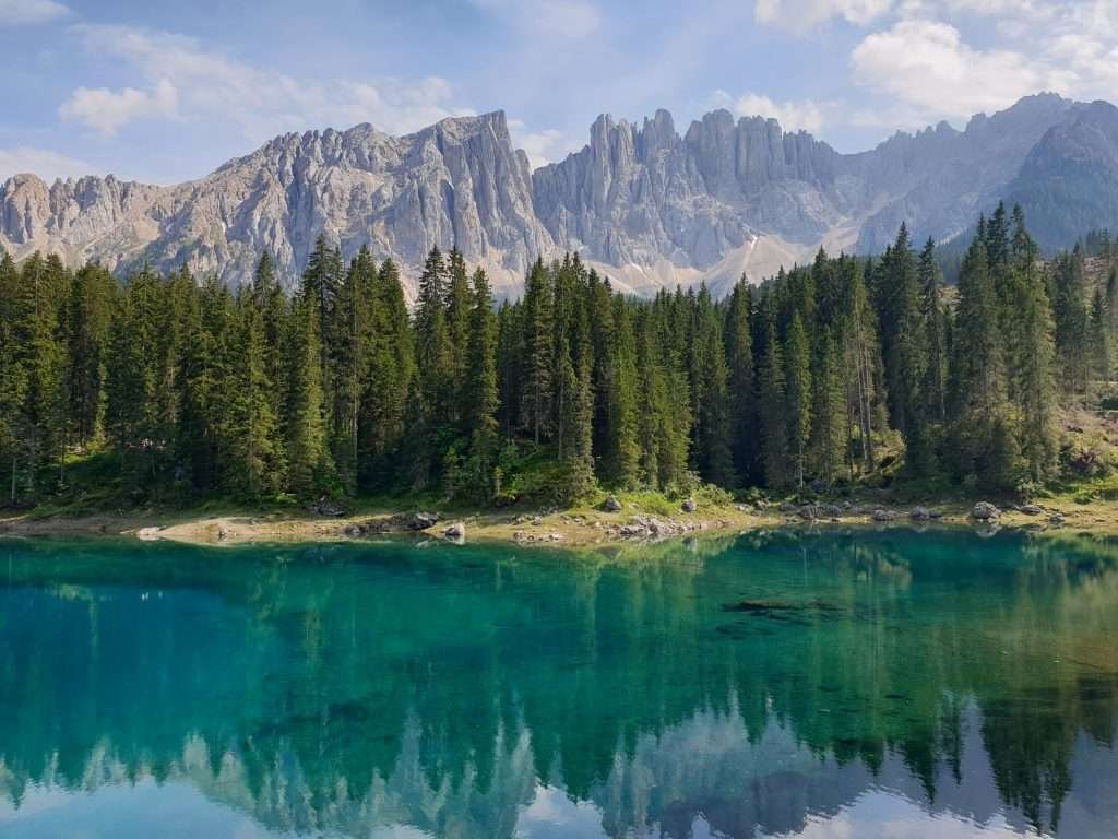 La leggenda della ninfa e dell'arcobaleno – Lago di Carezza