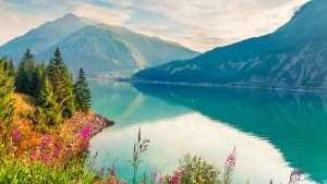 Seerundweg am Reschensee zu Fuß und mit dem Rad – Lago di Resia