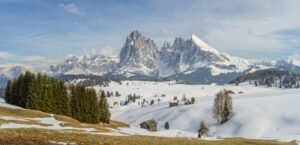 Alpe di Siusi in inverno e Dolomiti di Gardena