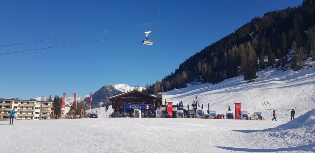 Davos d'inverno, piste e impianti