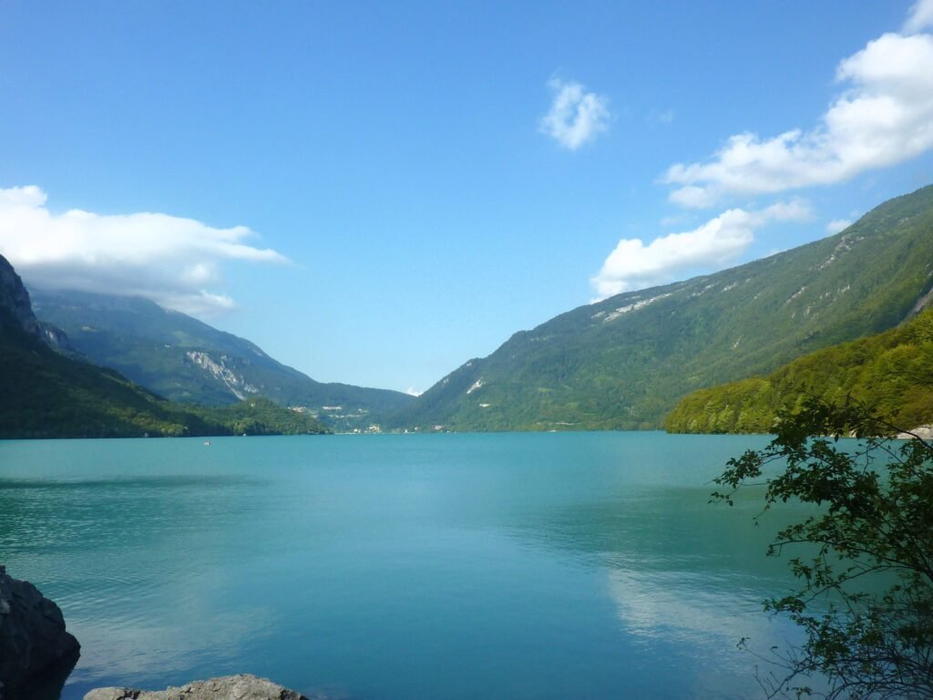 Lago di Molveno, acqua turchese